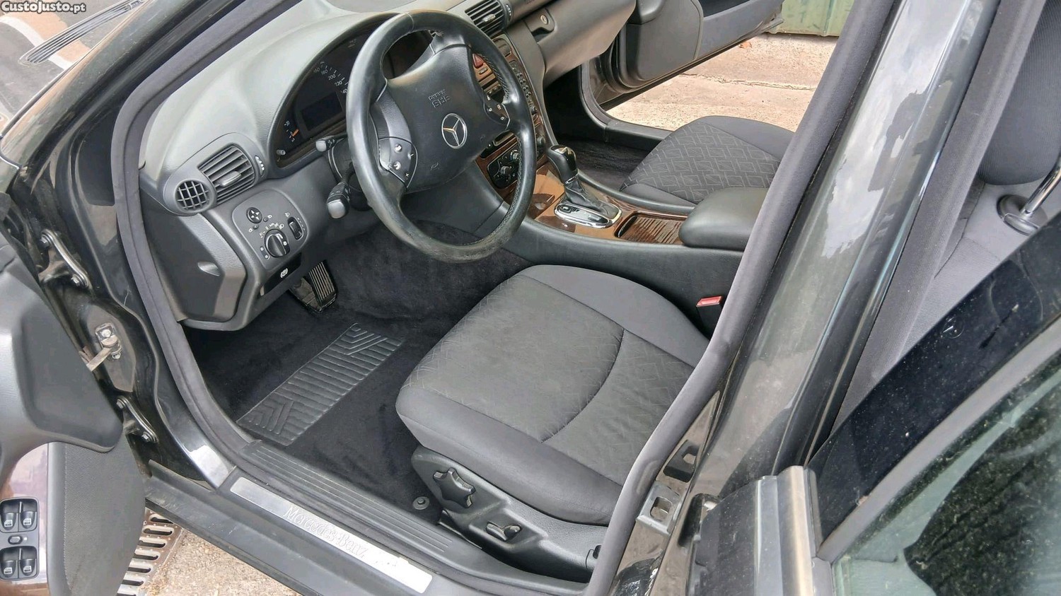 Mercedes-Benz Classe C c270cdi — fotografia 3