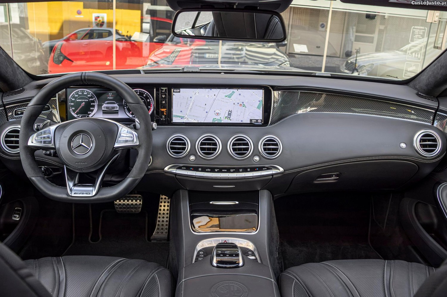 Mercedes-Benz S 63 AMG Coupé 4-Matic — fotografia 18