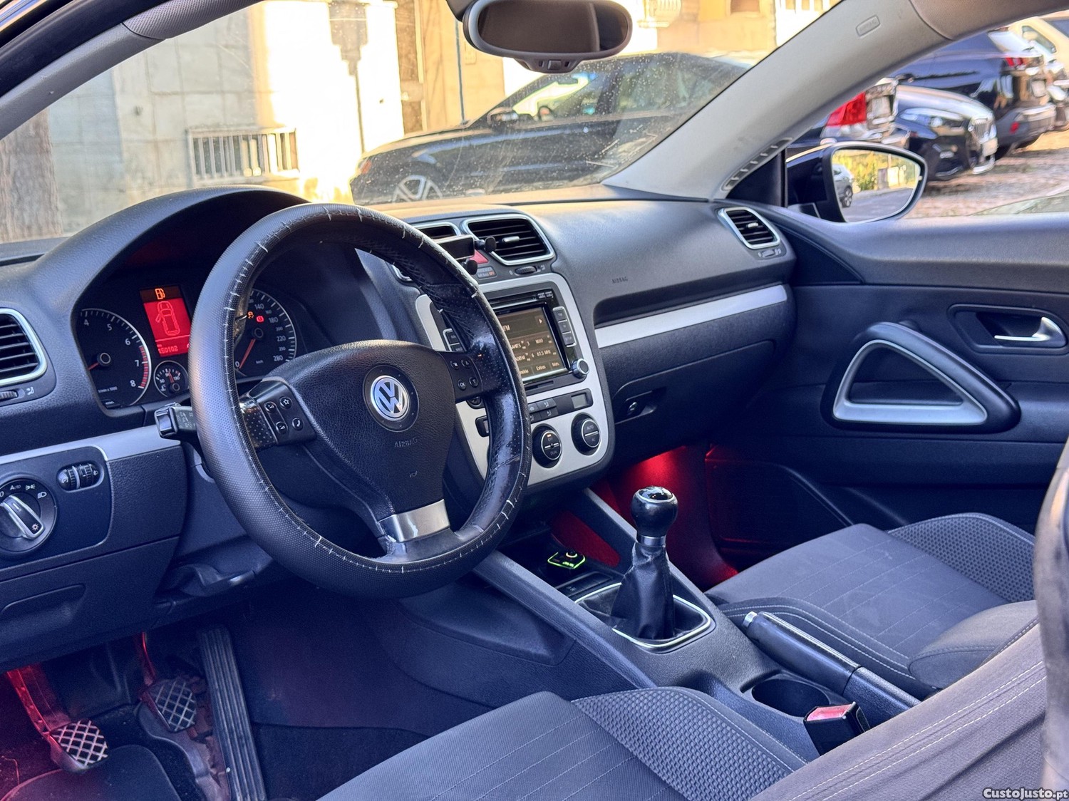 Volkswagen Scirocco TSI — fotografia 4