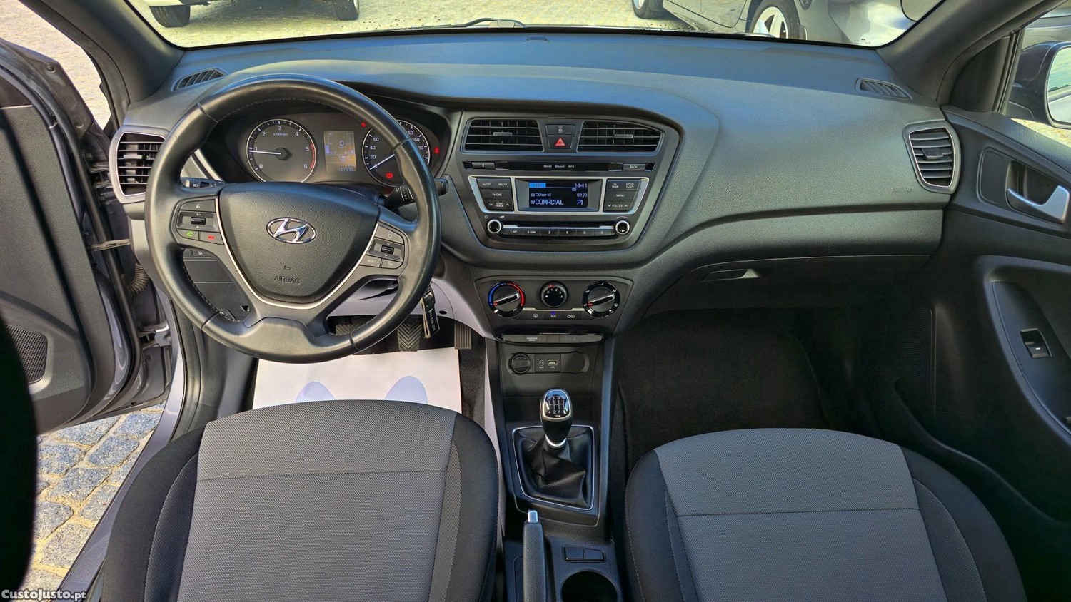 Hyundai i20 1.1 CRDi Access+Bluetooth - 17 foto 5