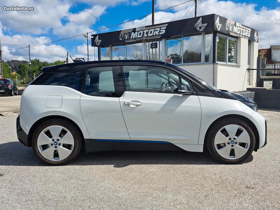 BMW i3 120 ah LCI 100% elétrico IVA Automático - 19 foto 4