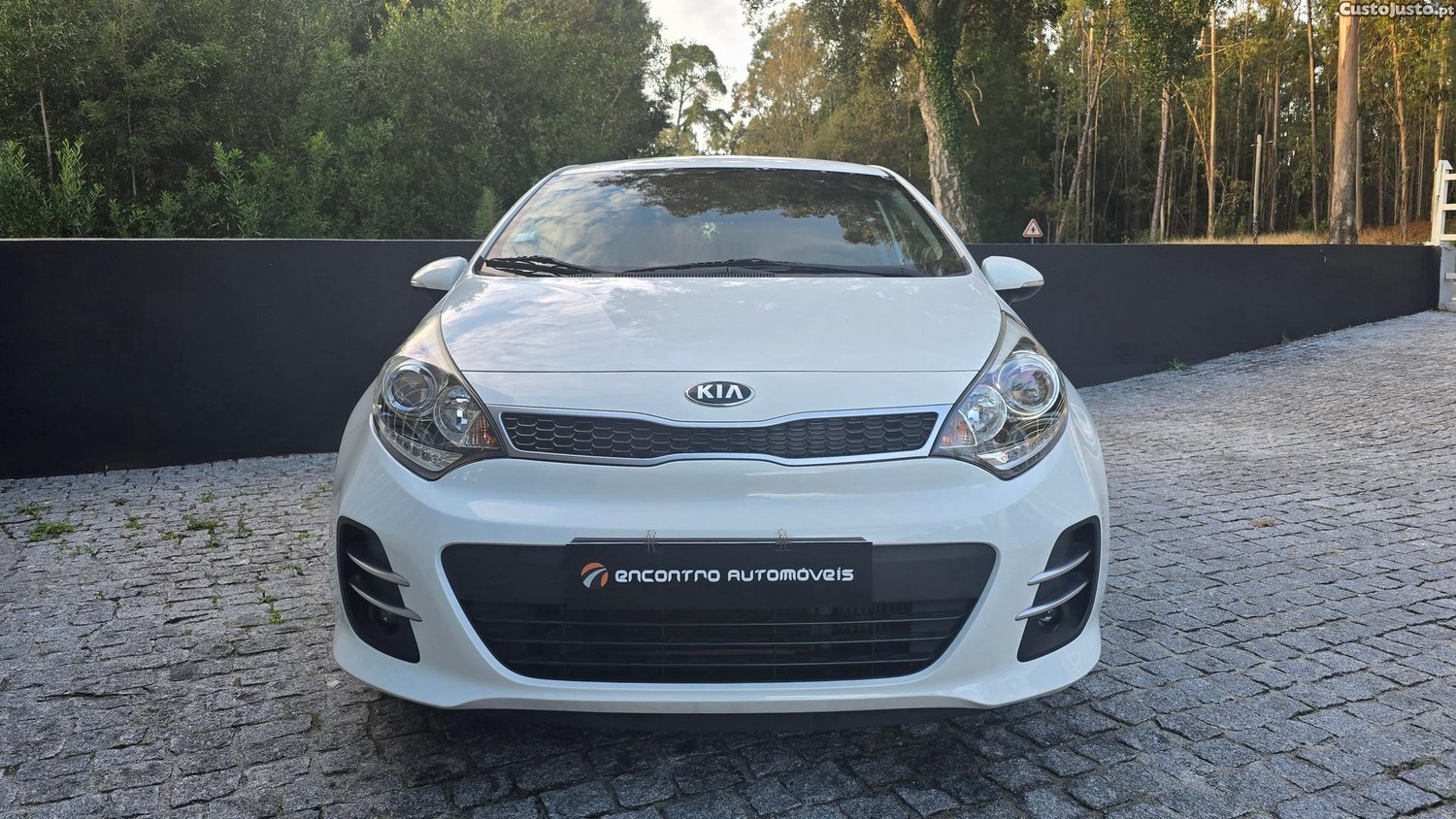 Kia Rio 1.1 CRDi Prime - 16 foto 2