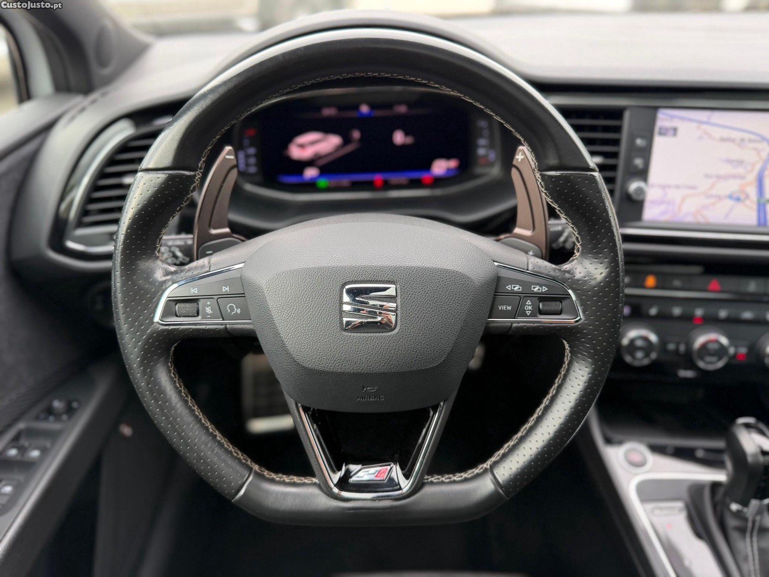SEAT Leon 2.0 TSI Cupra 4Drive DSG S/S — fotografia 10