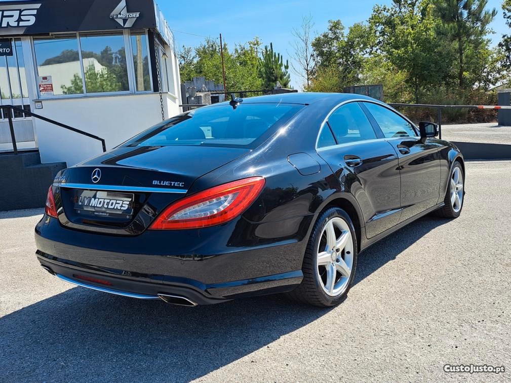 Mercedes-Benz CLS 350 CDI AMG Bluetec 252 cv Nacional - 14 — photo 5