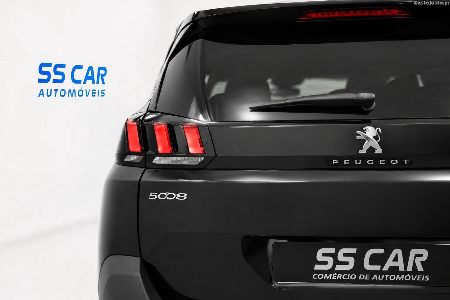 Peugeot 5008 1.2 PureTech Allure Pack — fotografia 19