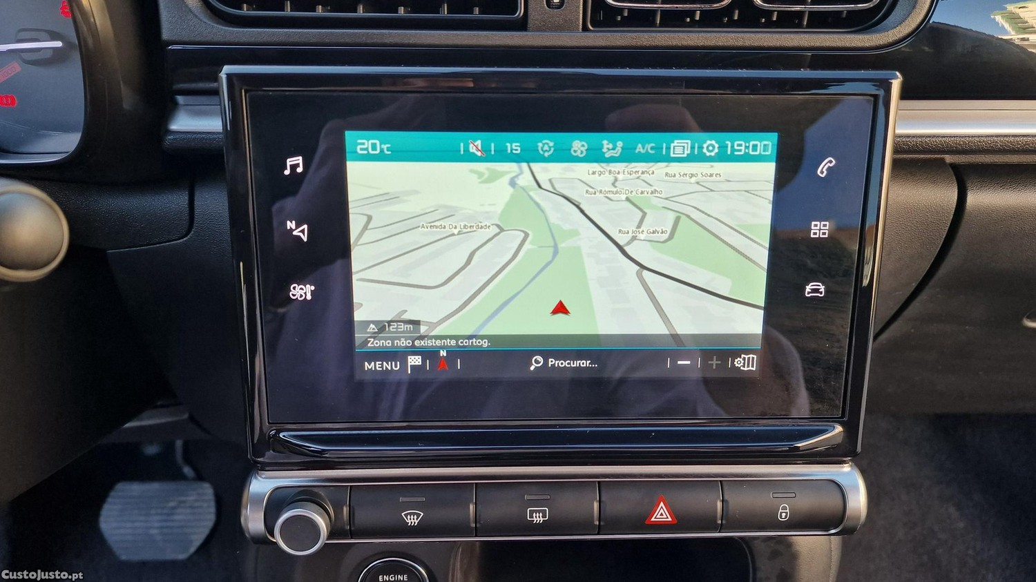 Citroën C3 1.2 PureTech Shine EAT6 — fotografia 10