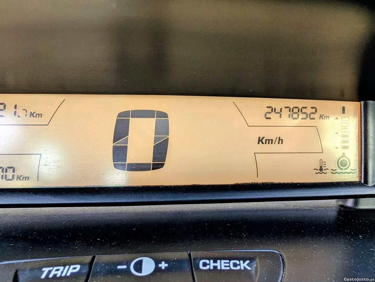 Citroën C4 1.6 hdi sx — fotografia 3