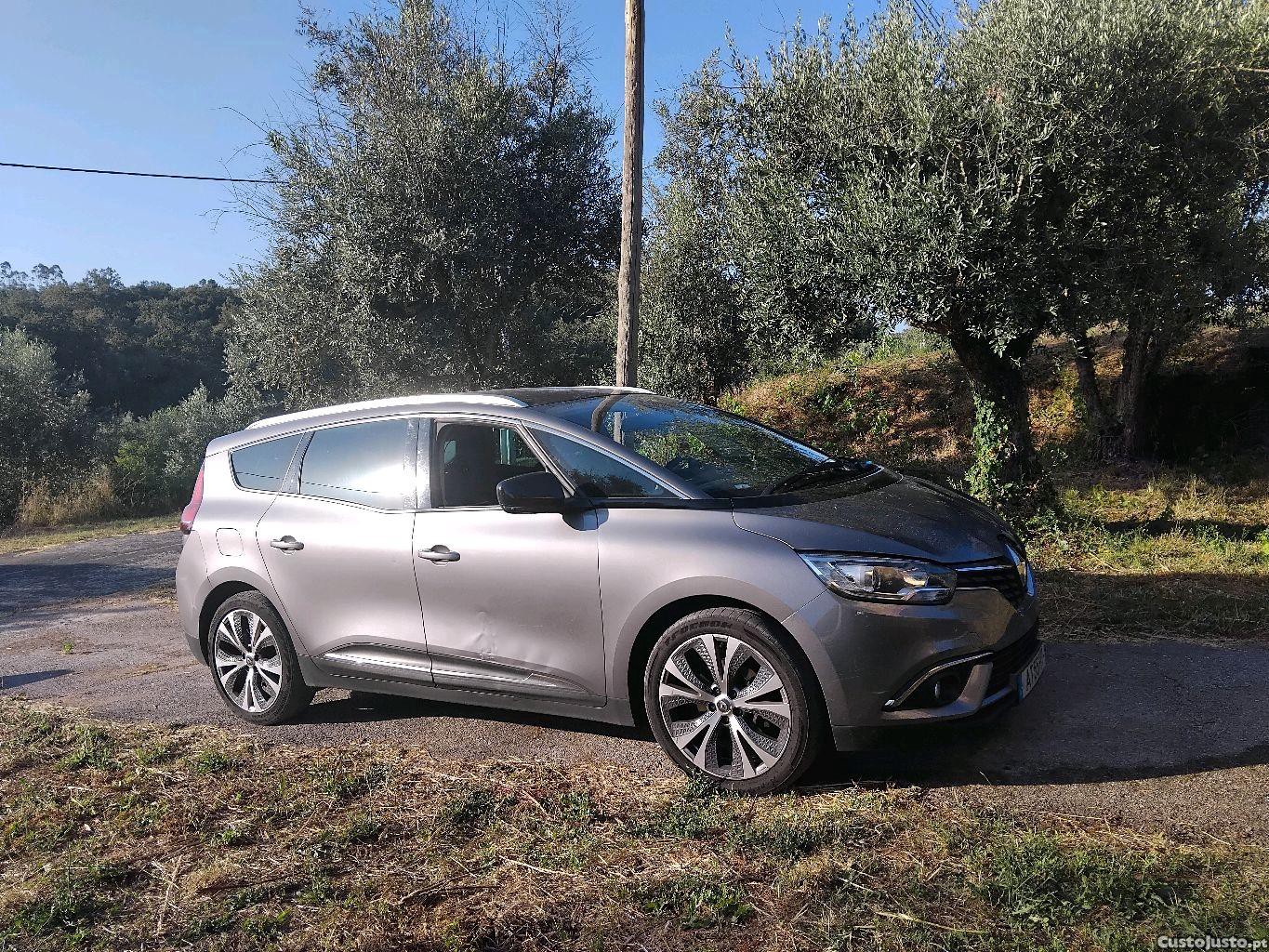 Renault Grand Scénic 1500 — fotografia 3