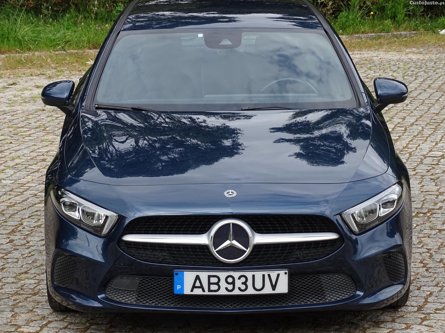 Mercedes-Benz A 180 180 D — fotografia 11