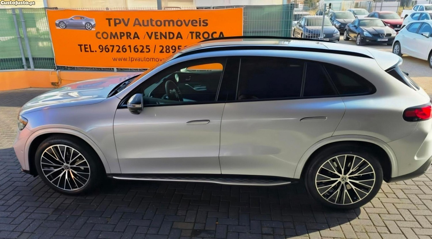 Mercedes-Benz GLC 400 EQ 4Matic Pack Night AMG Pro — fotografia 28