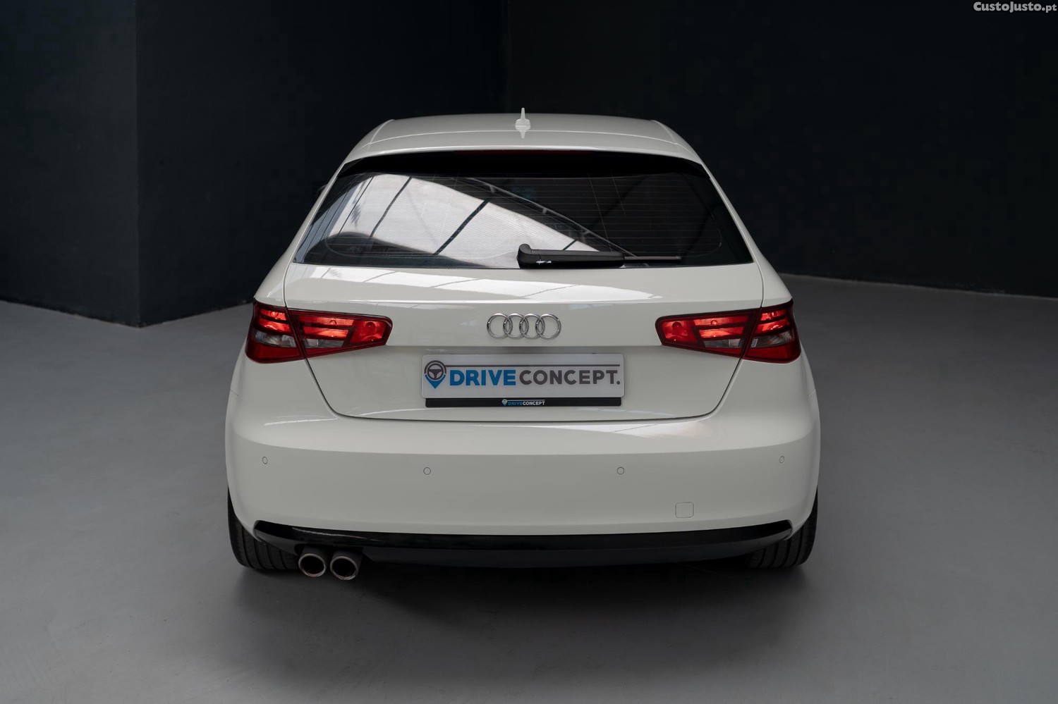 Audi A3 2.0 TDI 150cv Advance — fotografia 4