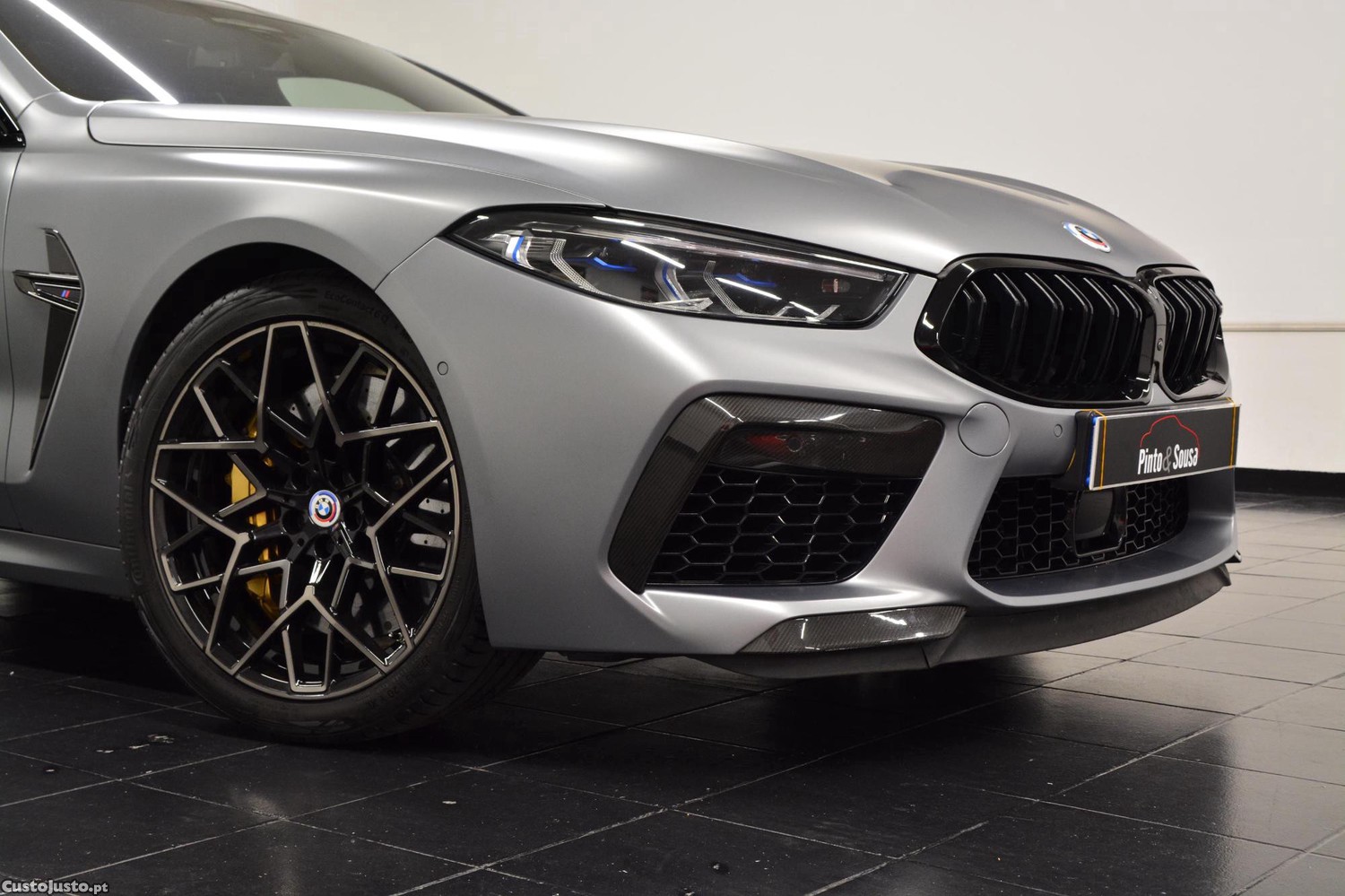 BMW M8 Gran Coupé Competition — fotografia 8