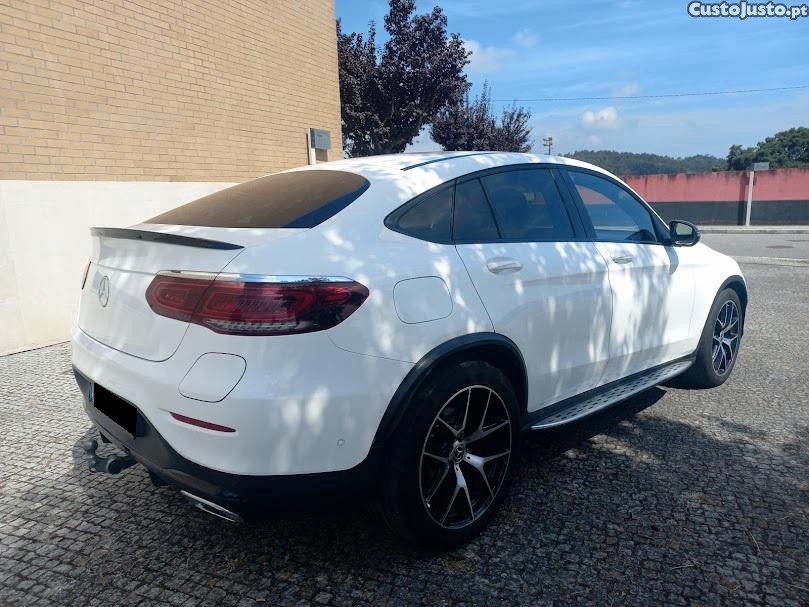 Mercedes-Benz GLC 300 e Coupe AMG-Line 4Matic — fotografia 7