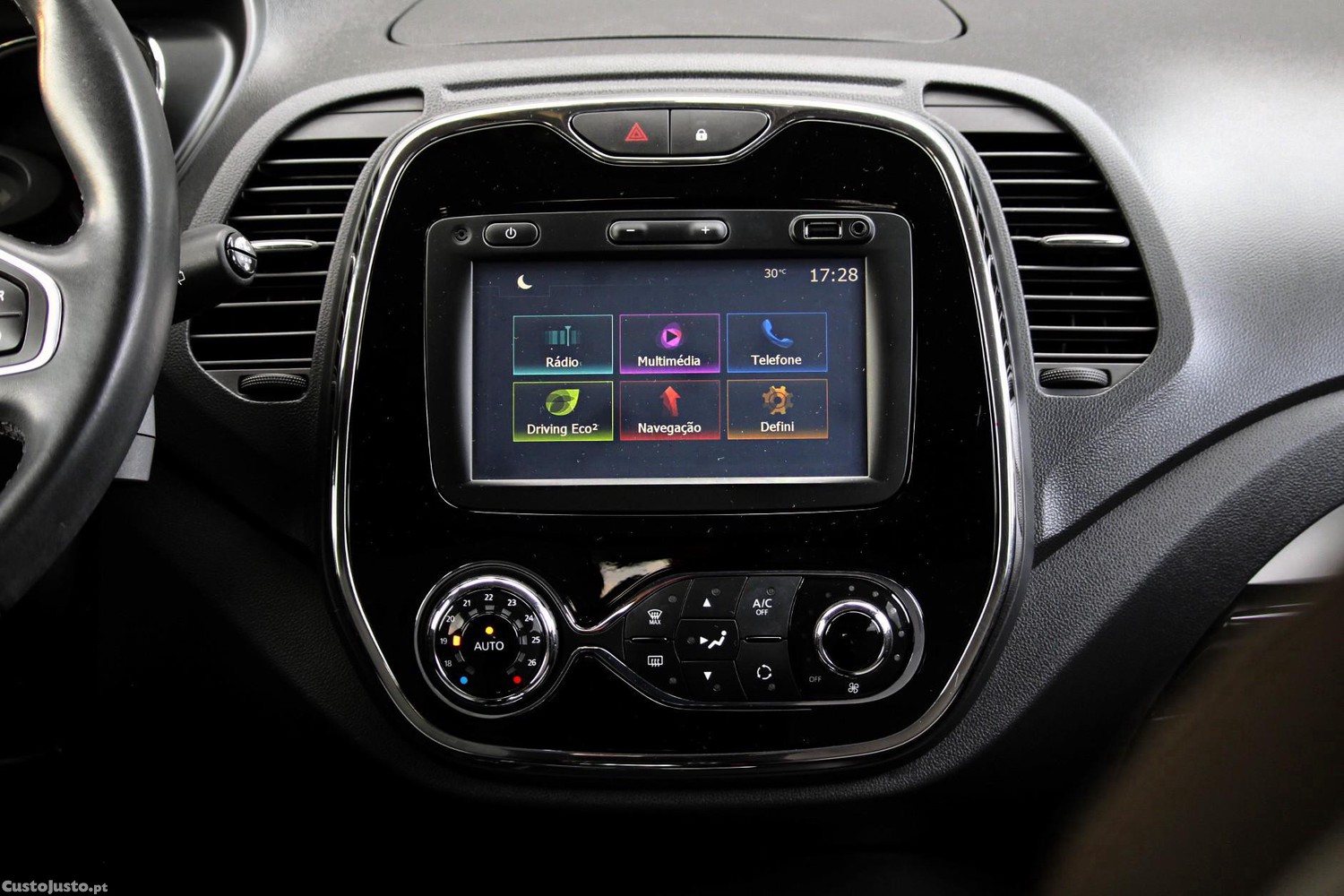 Renault Captur 1.5 dCi Exclusive — fotografia 9