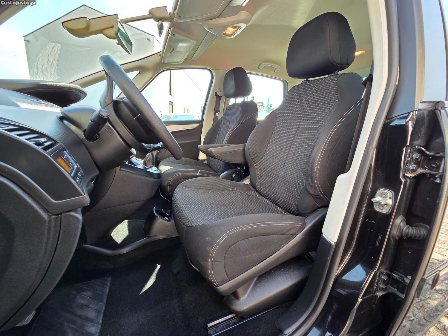 Citroën C4 Picasso 1.6 HDi Exclusive — fotografia 6
