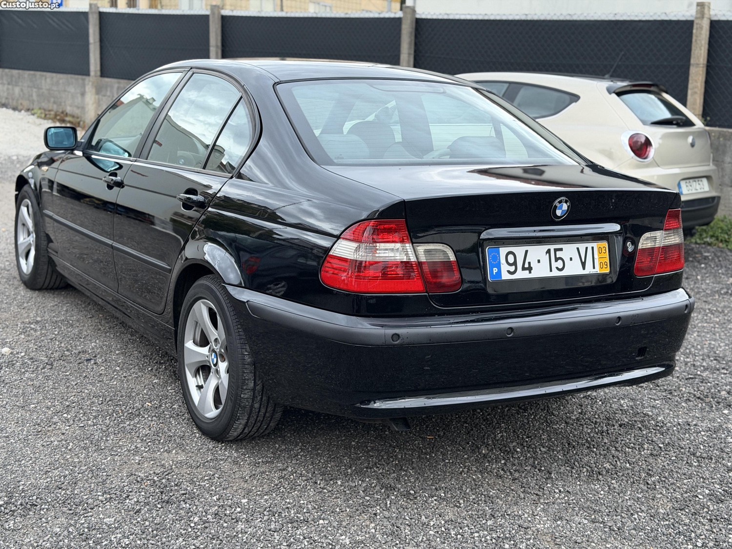 BMW 320 Caixa automática — fotografia 5
