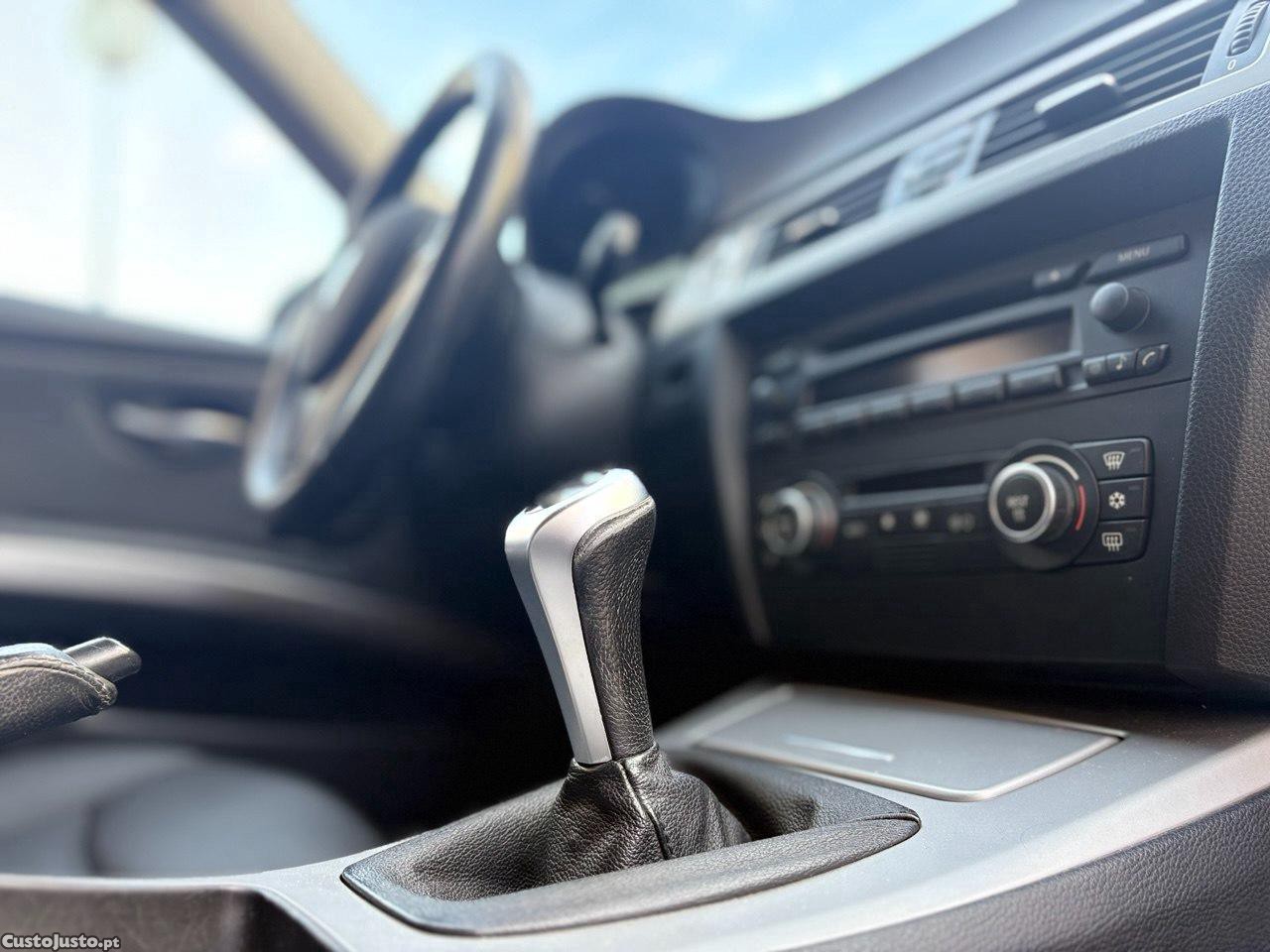 BMW 320 D 163CV SPORT — fotografia 2