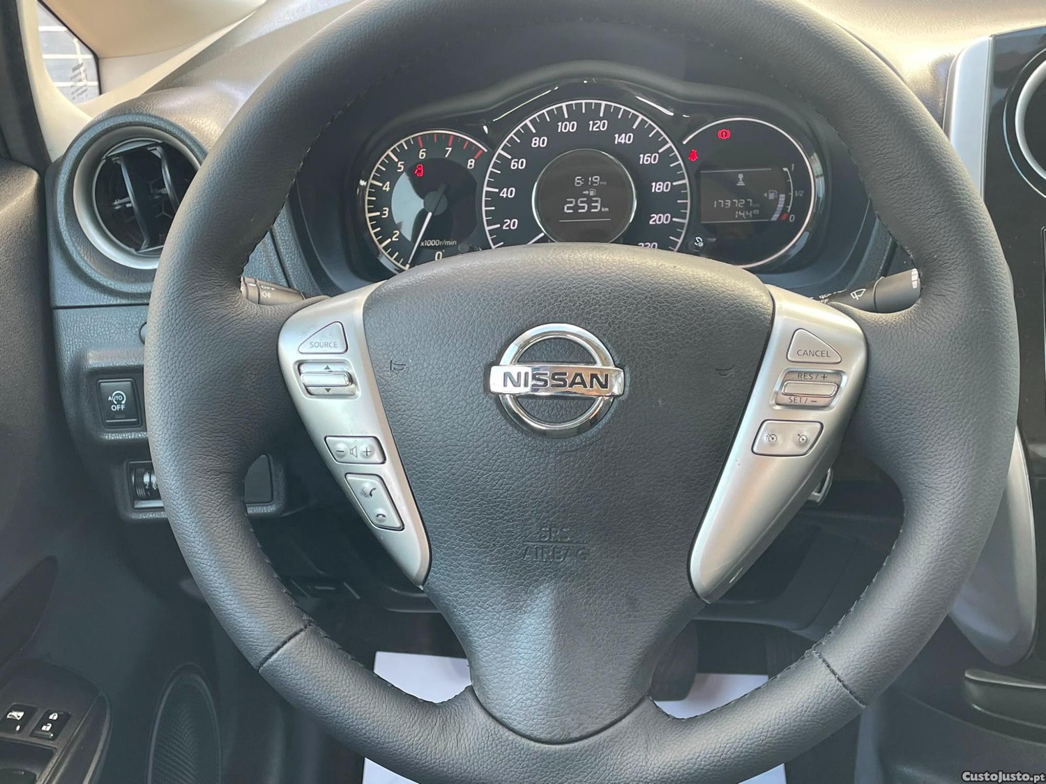 Nissan Note 1.2 Acenta — fotografia 4