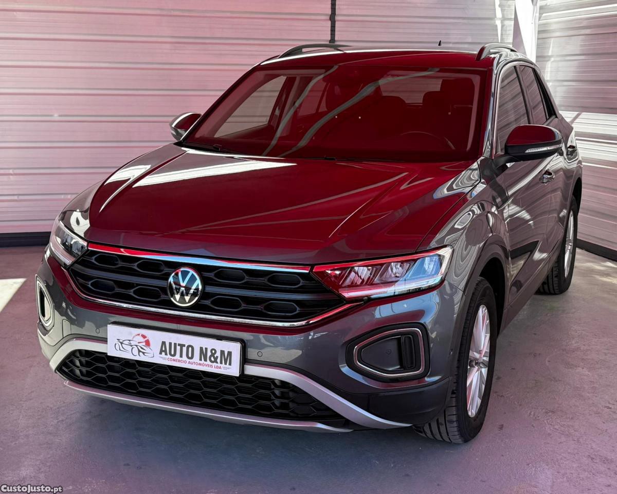 Volkswagen T-Roc 1.0 TSI Life — fotografia 5