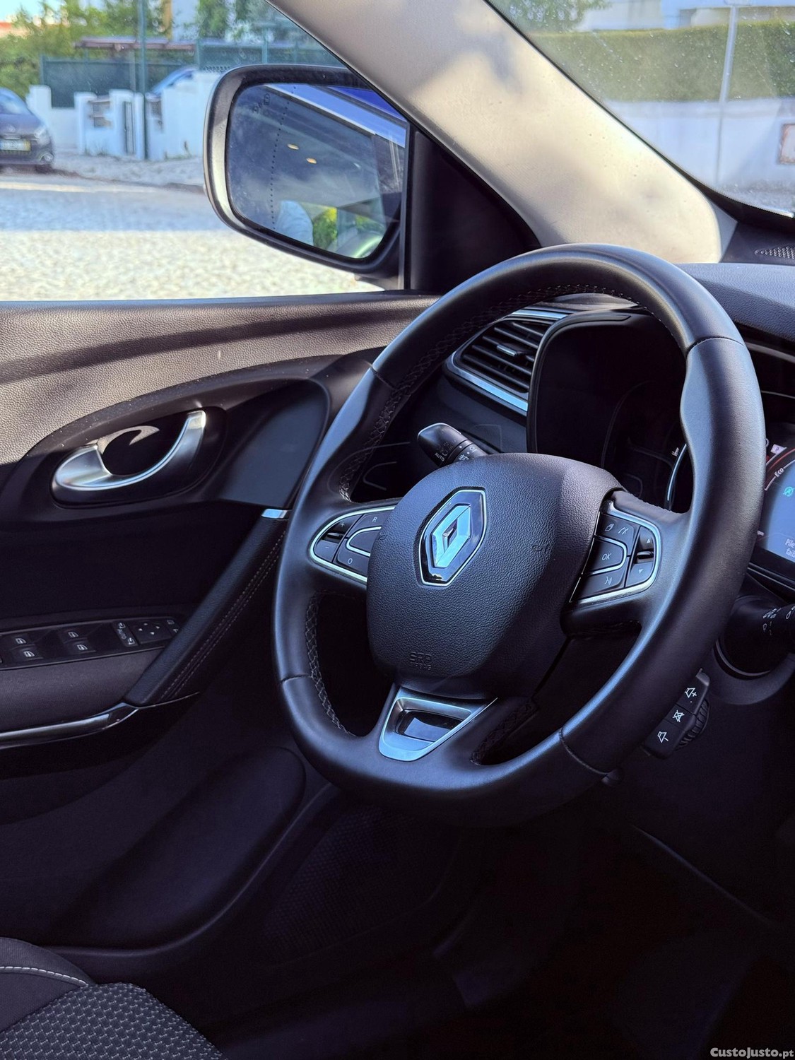 Renault Kadjar Exclusive — fotografia 16