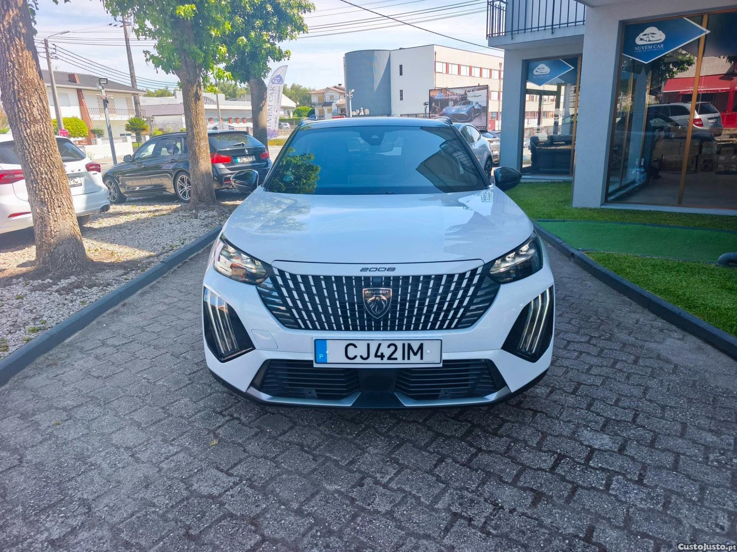 Peugeot e-2008 GT Pack 54kw — fotografia 11