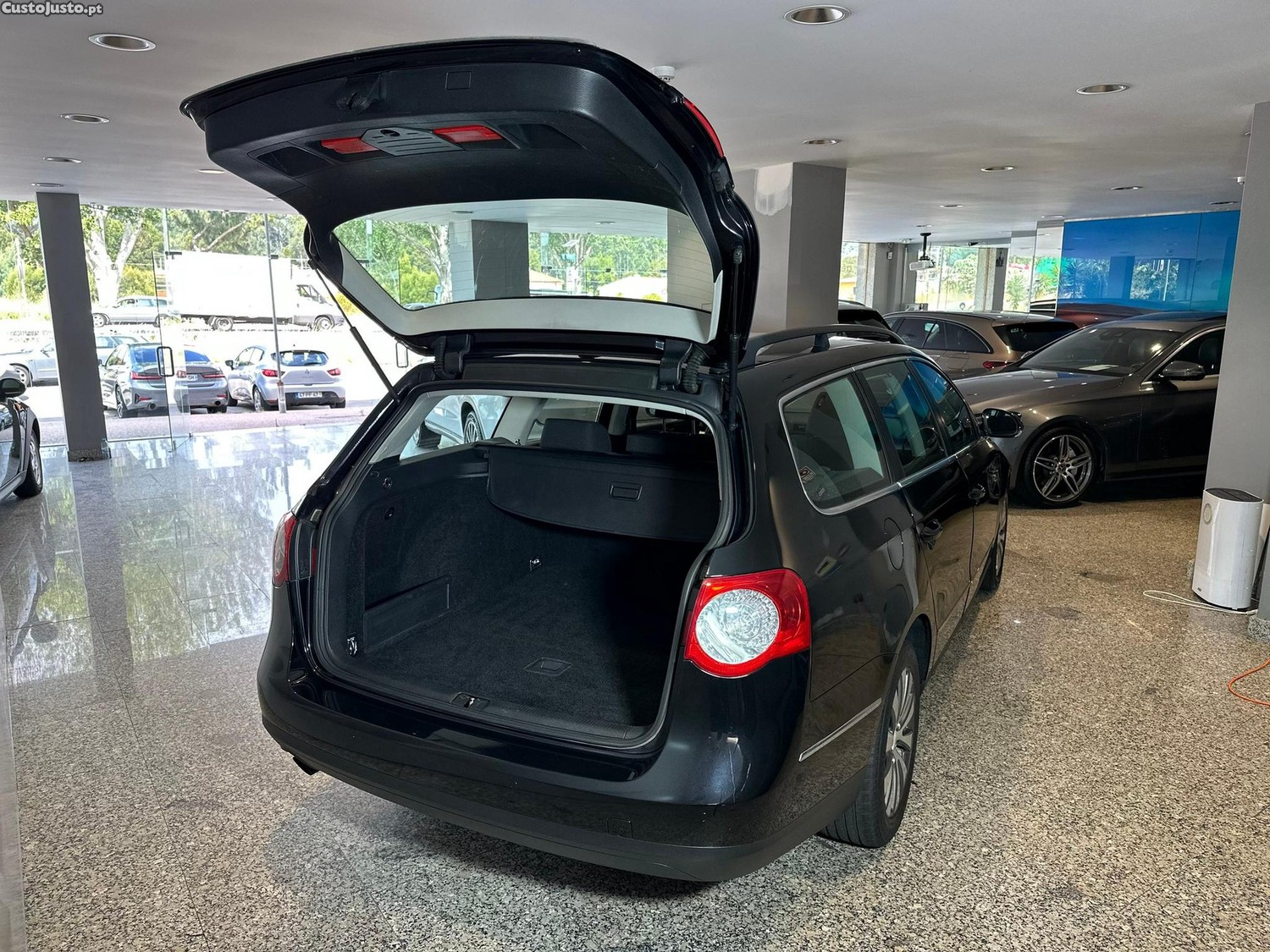 Volkswagen Passat 1.6 TDI Confortline BM — fotografia 4