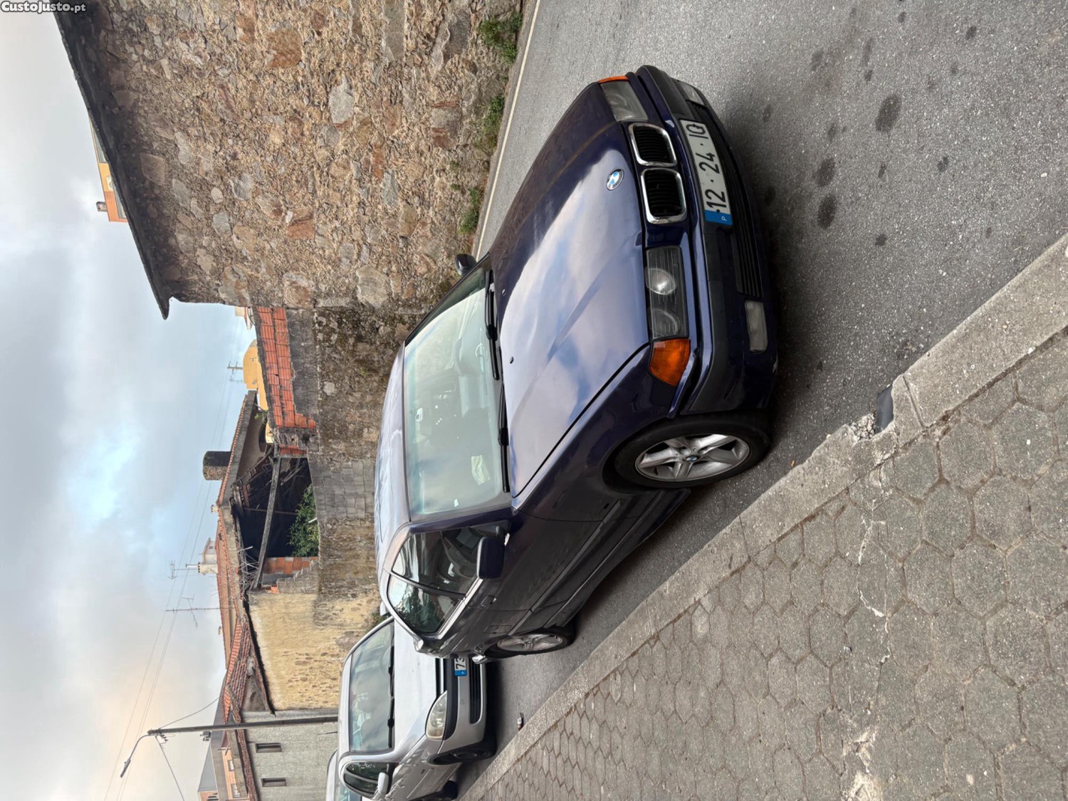 BMW 318 Compact — fotografia 3