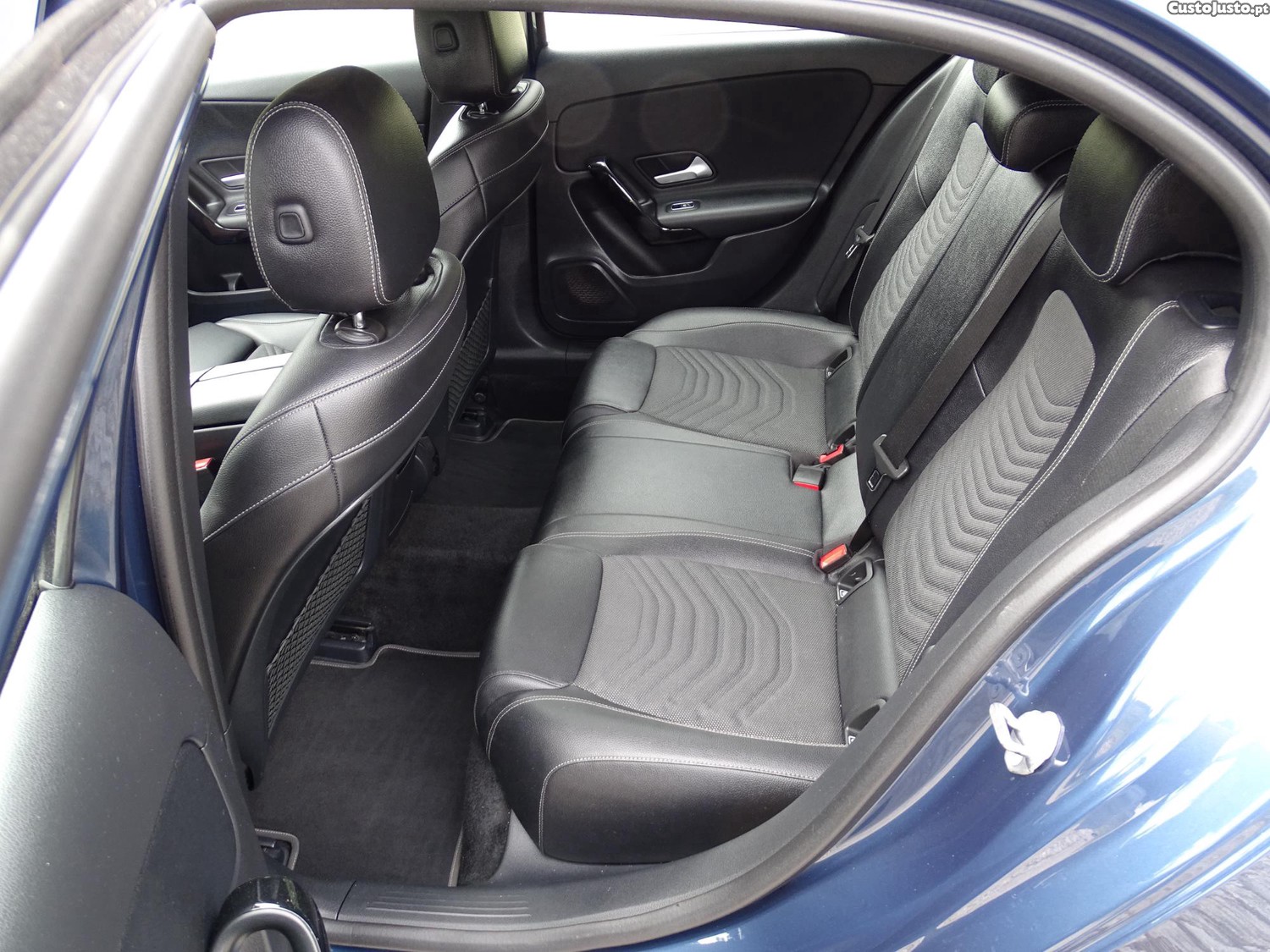 Mercedes-Benz A 180 180 D — fotografia 5