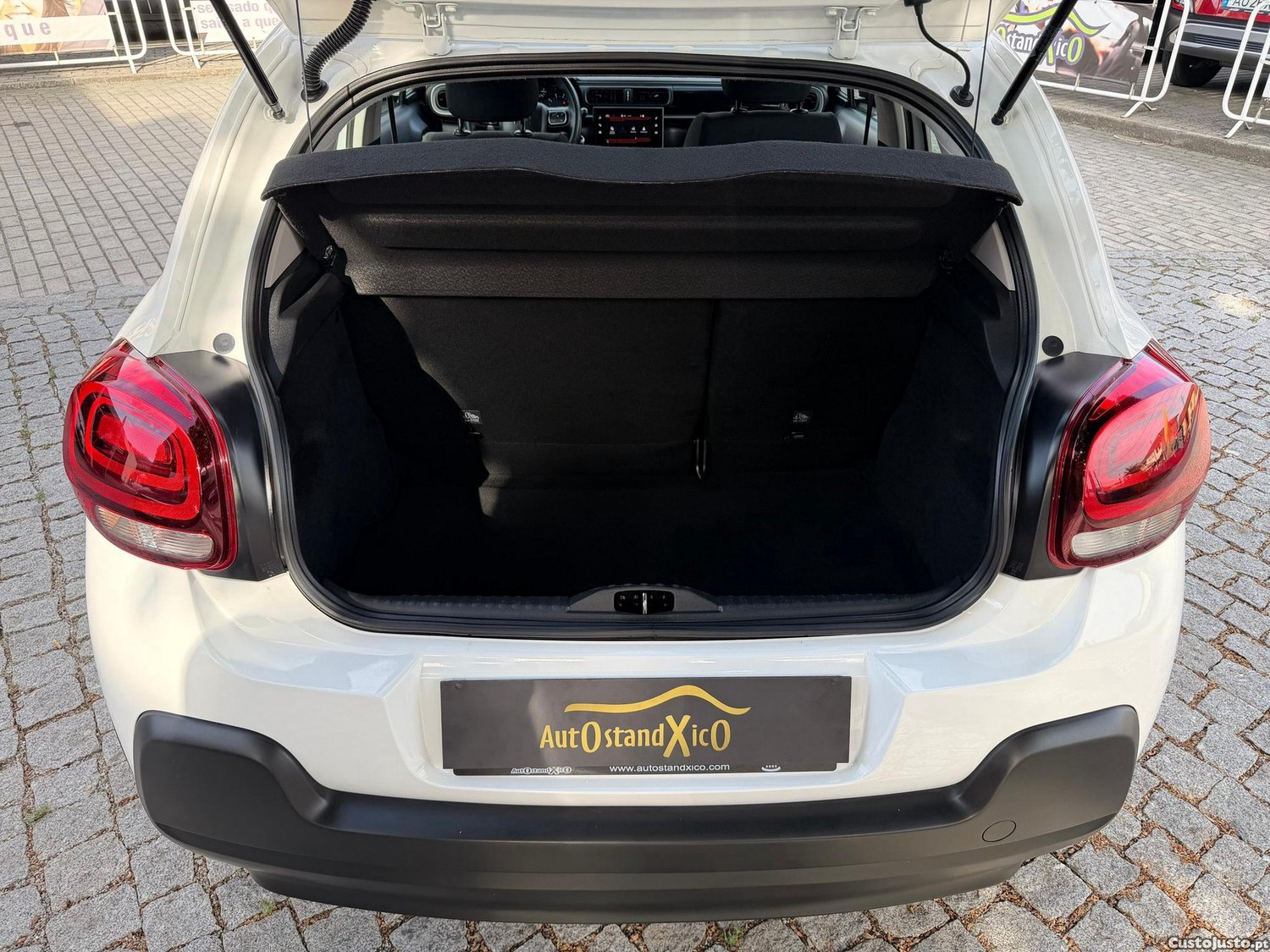 Citroën C3 1.2 PureTech Feel Pack — fotografia 6
