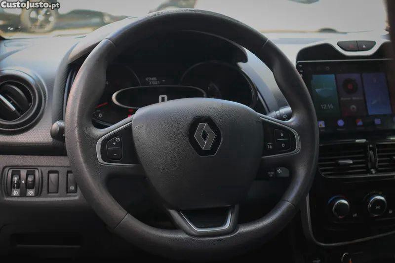 Renault Clio 1.5 dci limited edc — fotografia 6