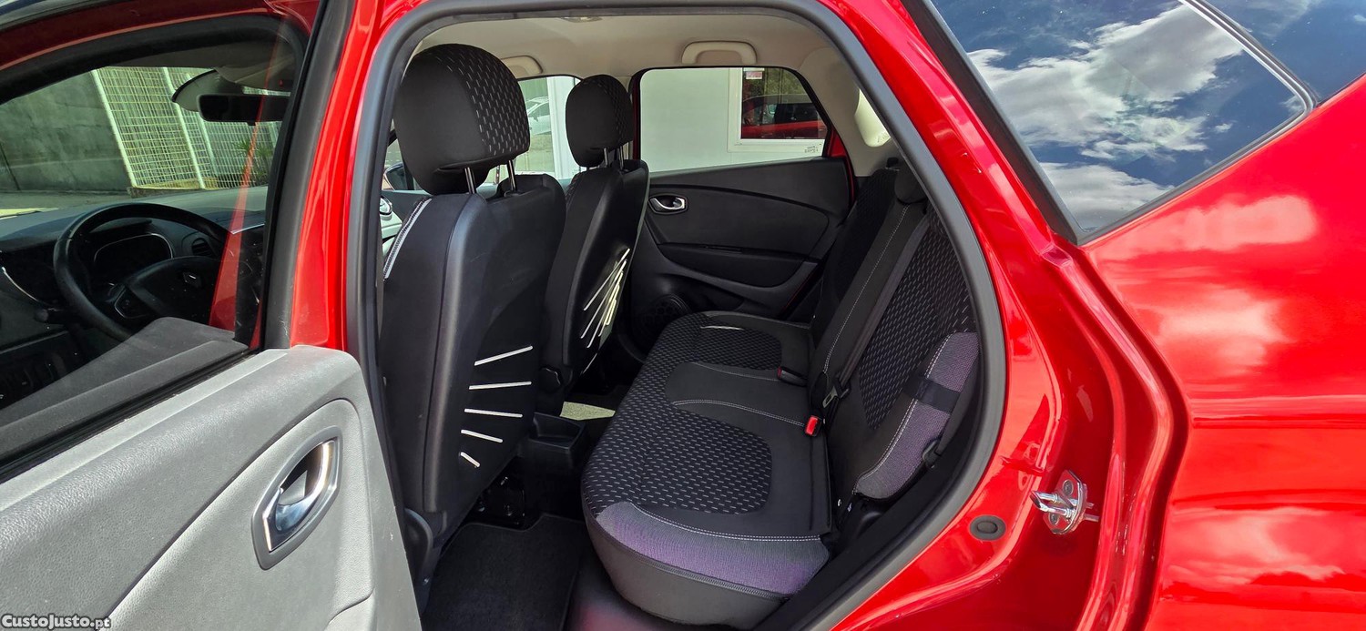 Renault Captur Tce Excluisve Gps — fotografia 19