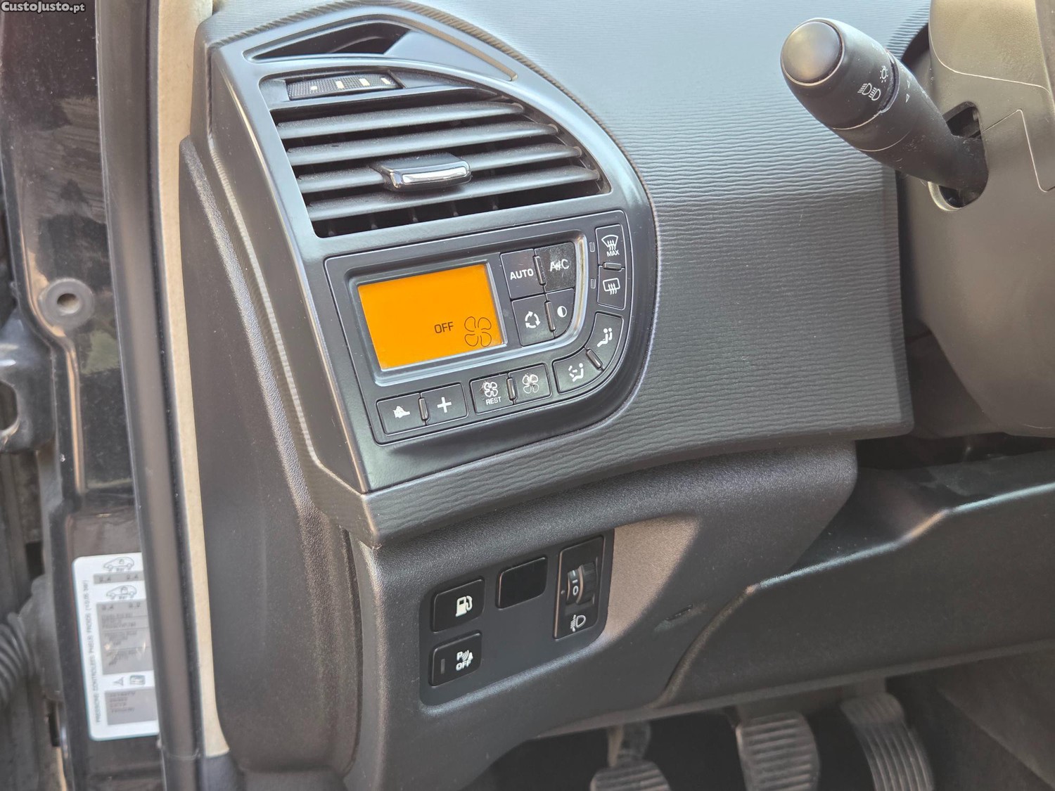 Citroën C4 Picasso 1.6 HDi Exclusive — fotografia 3
