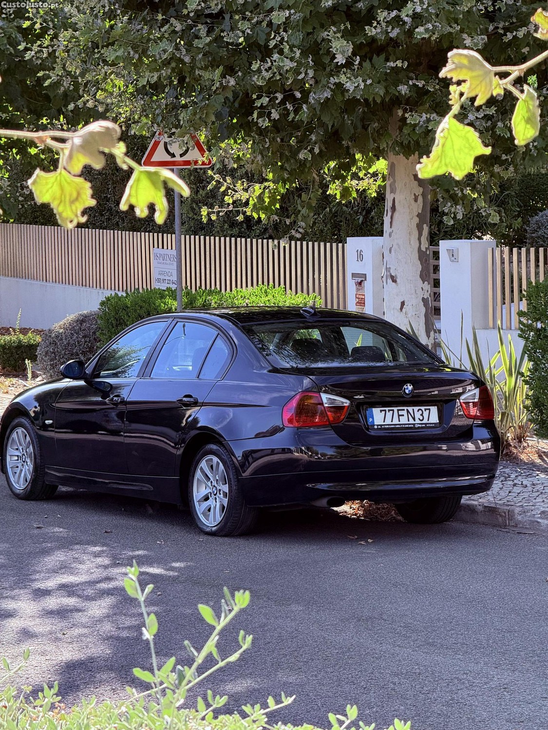 BMW 318 Sport — fotografia 15