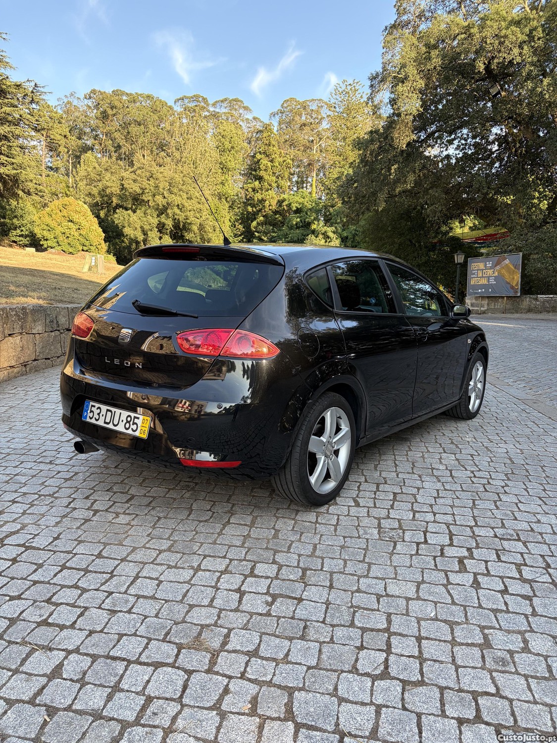 SEAT Leon 1.9tdi — fotografia 3