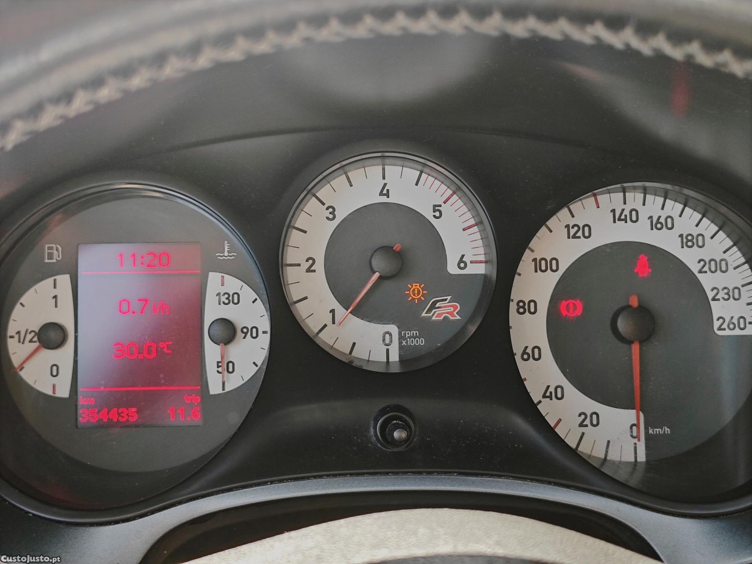 SEAT Leon FR 2.0 TDI 170cv — fotografia 7