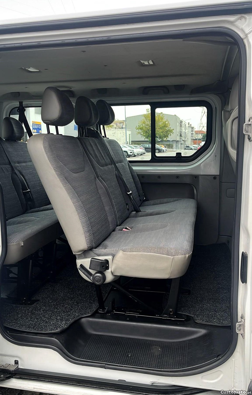 Renault Trafic 2.0 dCi L2H2 1.2T115 — fotografia 5