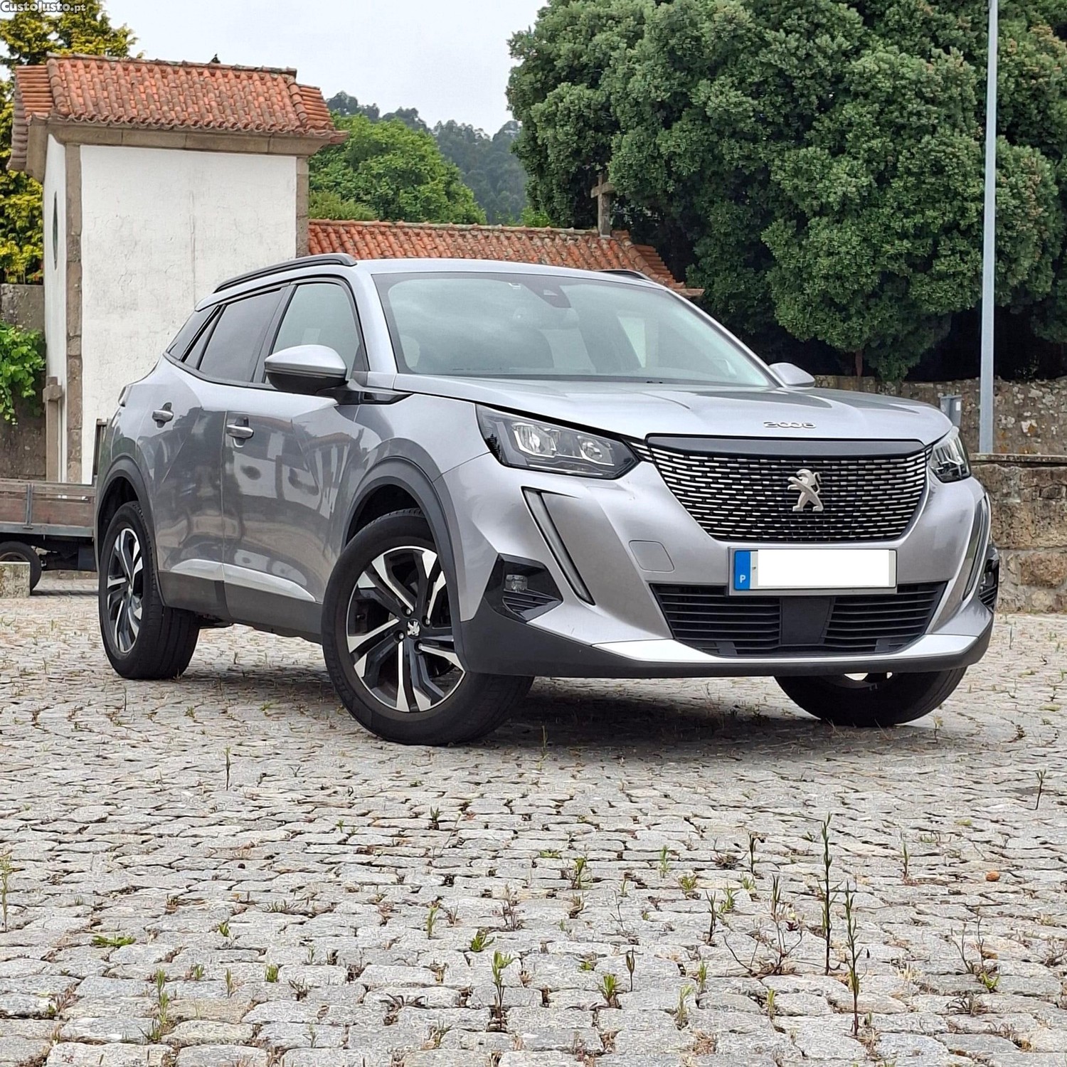 Peugeot 2008 1.5 BlueHDi Active Pack — fotografia 24