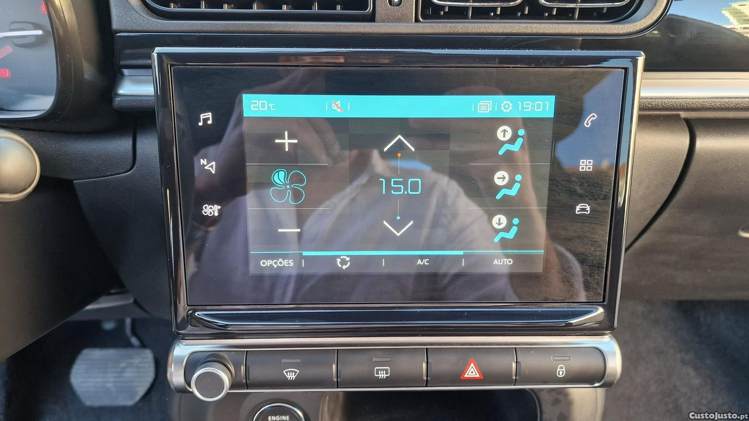 Citroën C3 1.2 PureTech Shine EAT6 — fotografia 5