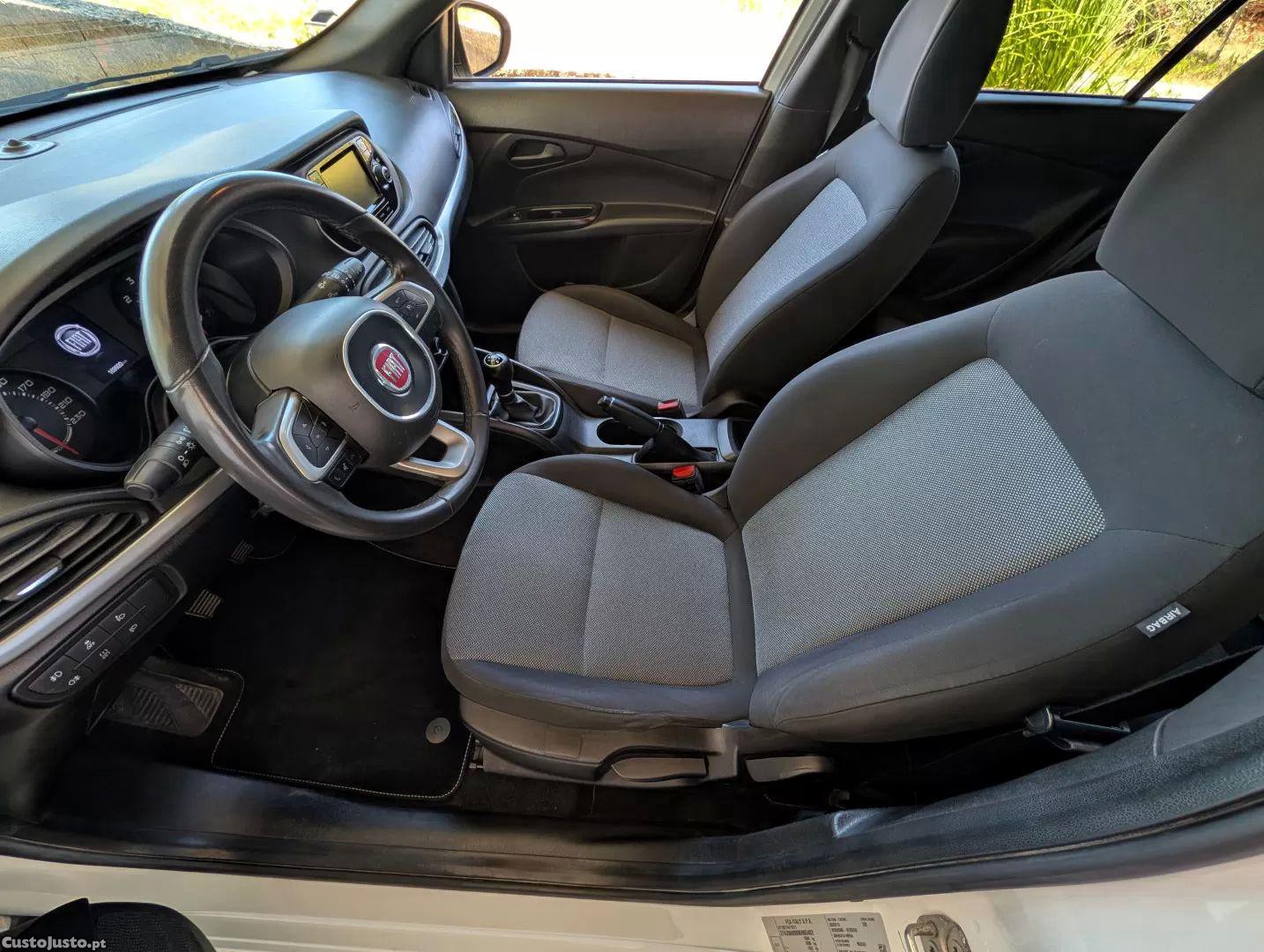 Fiat Tipo 1.3 m-jet street — fotografia 8