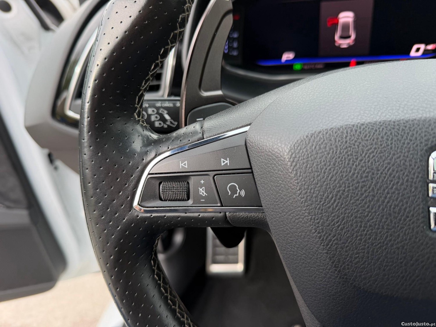 SEAT Leon 2.0 TSI Cupra 4Drive DSG S/S — fotografia 7