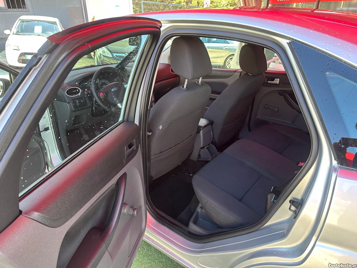 Ford Focus 1.6 TDCI — fotografia 6