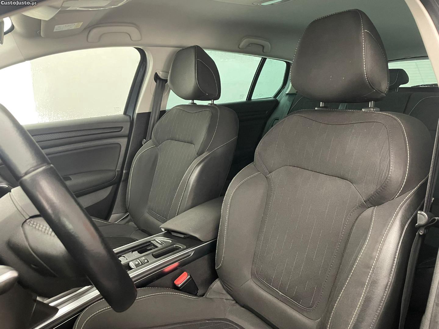 Renault Mégane ST 1.5 DCI LIMITED — fotografia 3