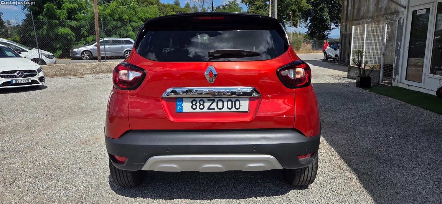 Renault Captur Tce Excluisve Gps — fotografia 17