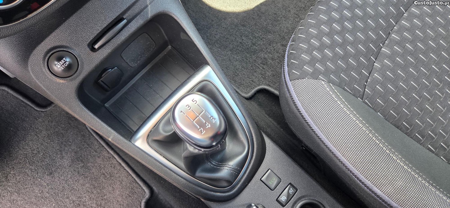 Renault Captur Tce Excluisve Gps — fotografia 5