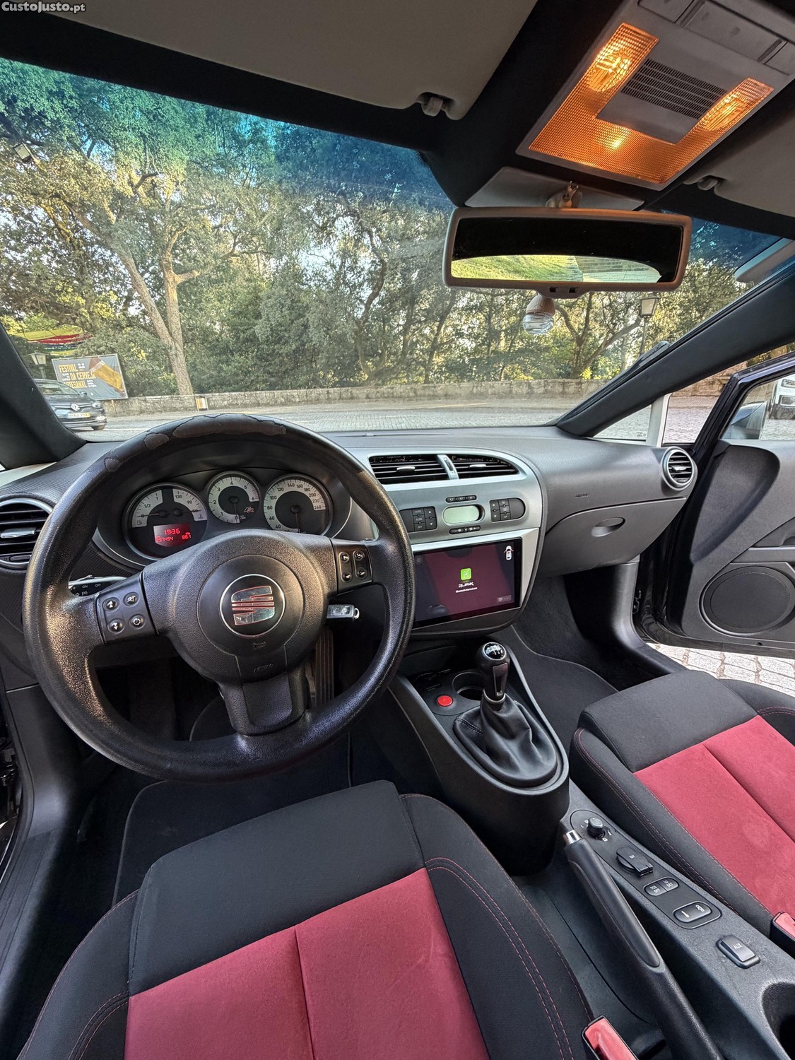 SEAT Leon 1.9tdi — fotografia 6
