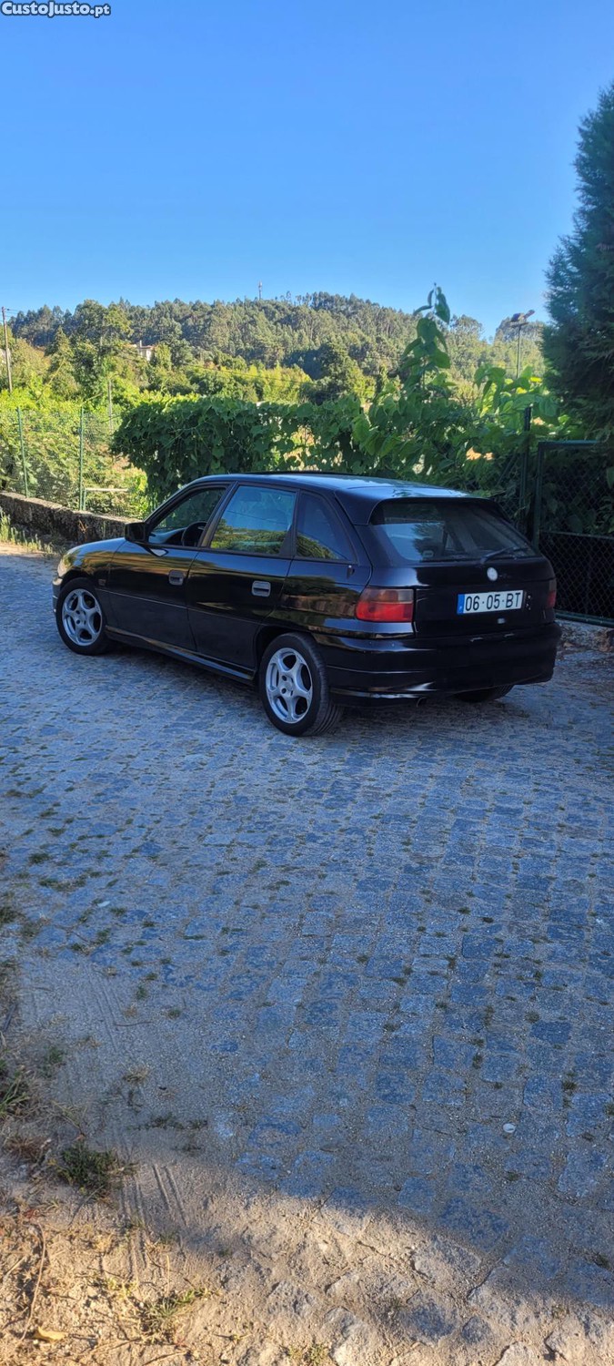 Opel Astra F — fotografia 7