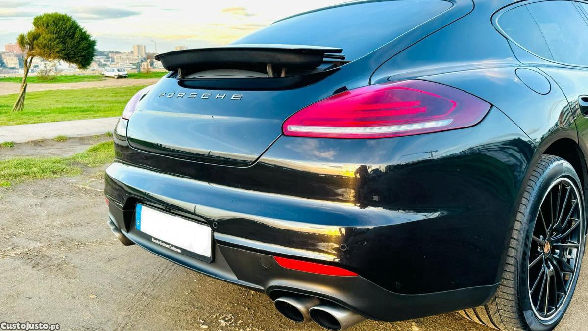 Porsche Panamera S E-Hybrid — fotografia 4