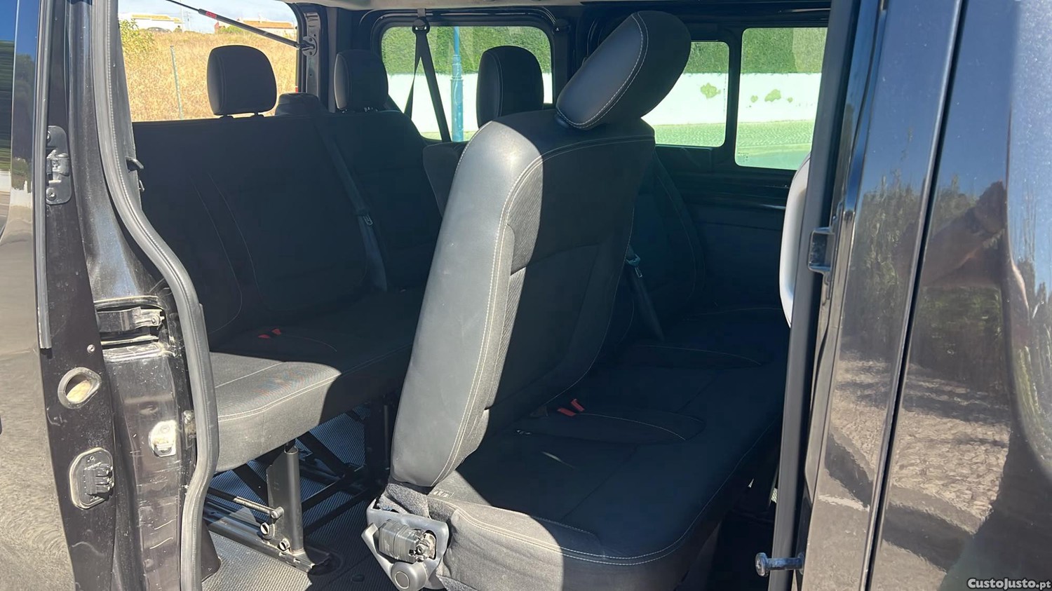 Nissan N300 COMBI LUXURY 9L — fotografia 5