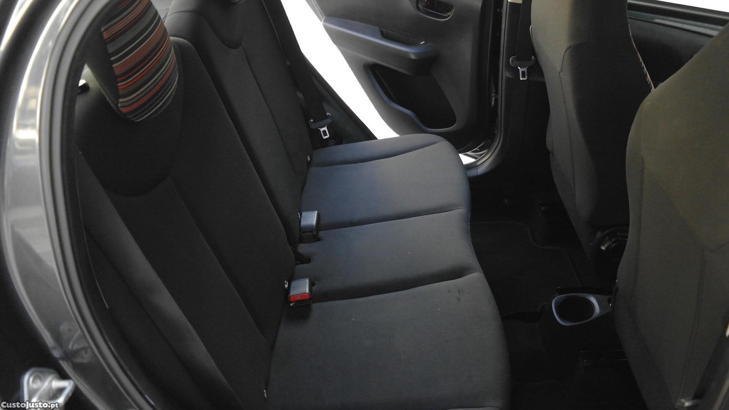 Citroën C1 1.0 VTi Feel — fotografia 12