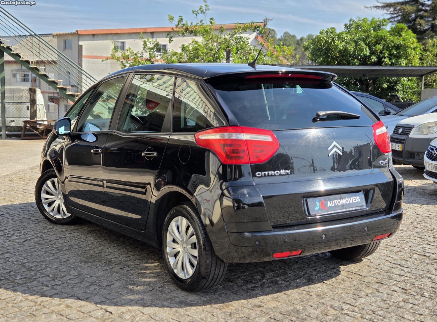 Citroën C4 Picasso 1.6 HDi Exclusive — fotografia 8
